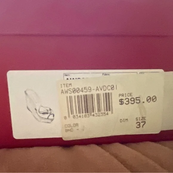 SALE!! ❤️ Valentino Black Patent Leather Bow Sandal with Wedge. Size 7 - Picture 12 of 13